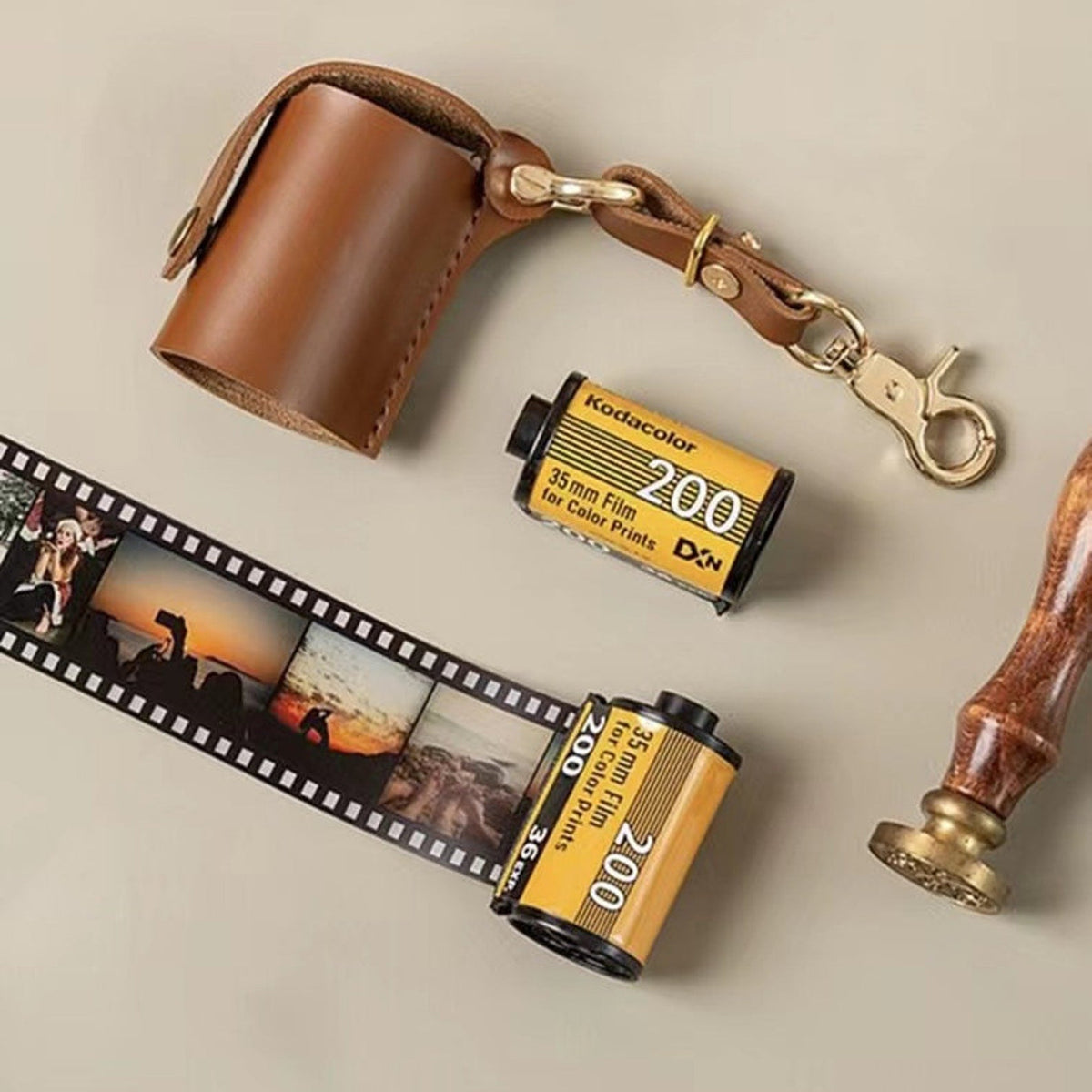 Memory Film Roll Keychain - Photo Jewels