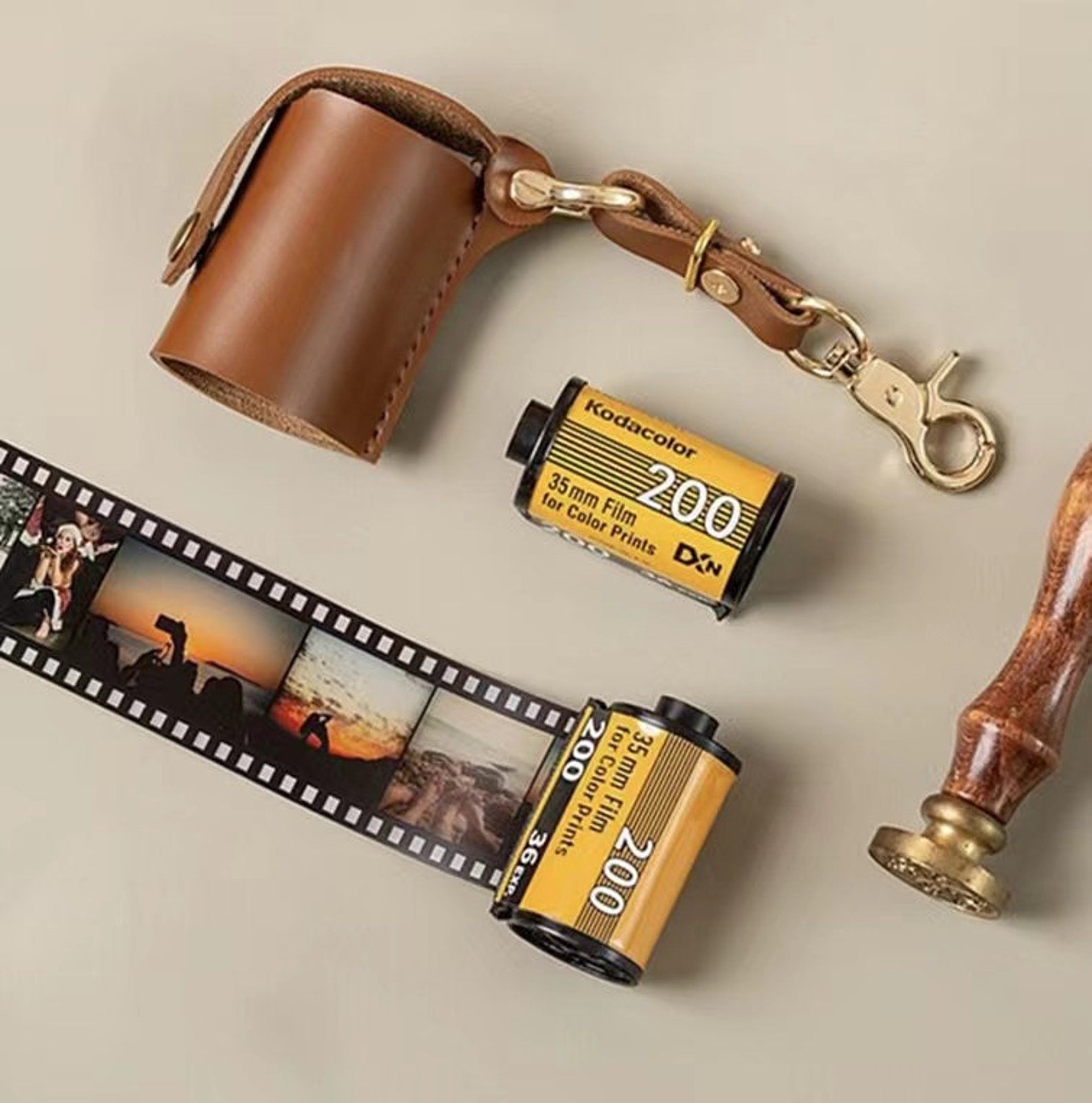 Memory Film Roll Keychain - Photo Jewels